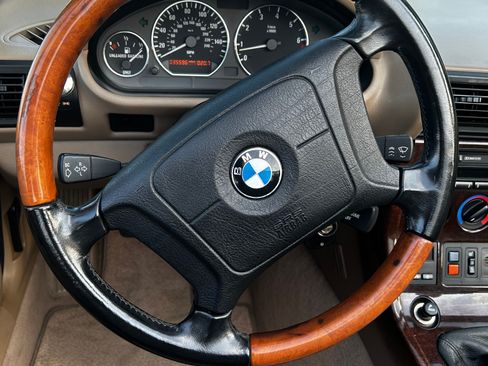 Used 1996 BMW Z3 1.9 RWD image 13