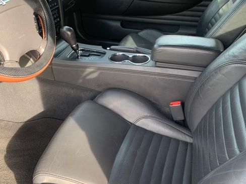 Used 2002 Ford Thunderbird image 6