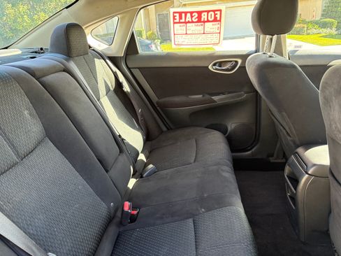 Used 2015 Nissan Sentra SR image 5