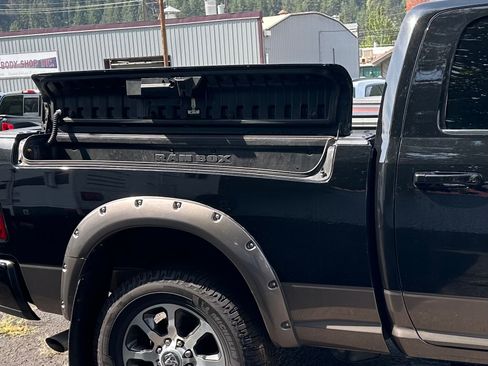 Used 2023 RAM 2500 Limited AWD/4WD image 2