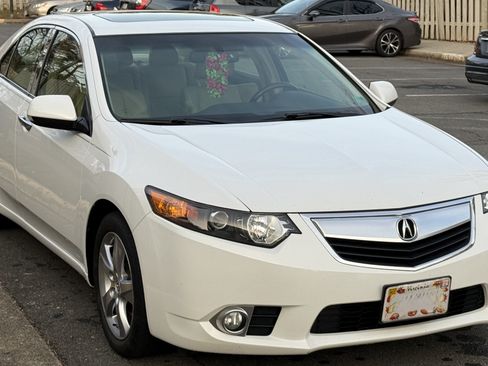 Used 2013 Acura TSX Sedan image 1