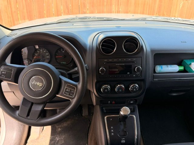 Used 2013 Jeep Patriot Sport w/ PWR Value Group AWD/4WD image 6
