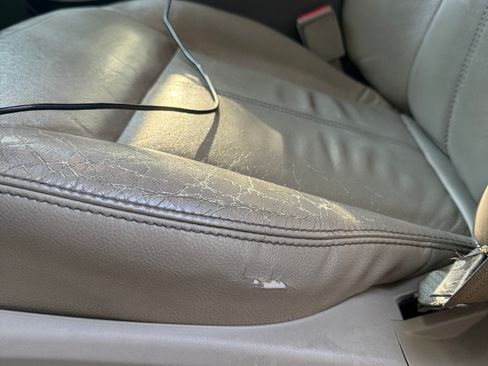 Used 2013 Ford Edge SEL FWD image 18