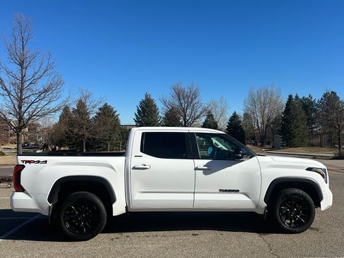 Used 2024 Toyota Tundra Limited image 1