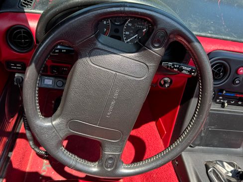 Used 1993 MAZDA MX-5 Miata Limited Edition RWD image 15