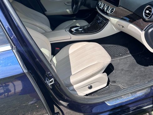 Used 2020 Mercedes-Benz E 350 Sedan image 15