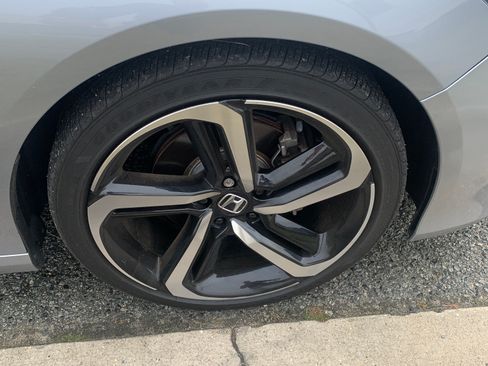 Used 2020 Honda Accord Sport image 10