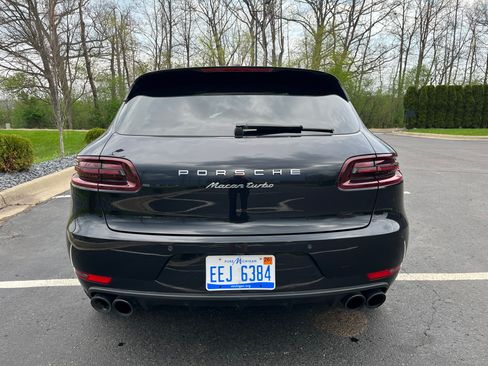 Used 2016 Porsche Macan Turbo AWD/4WD image 11