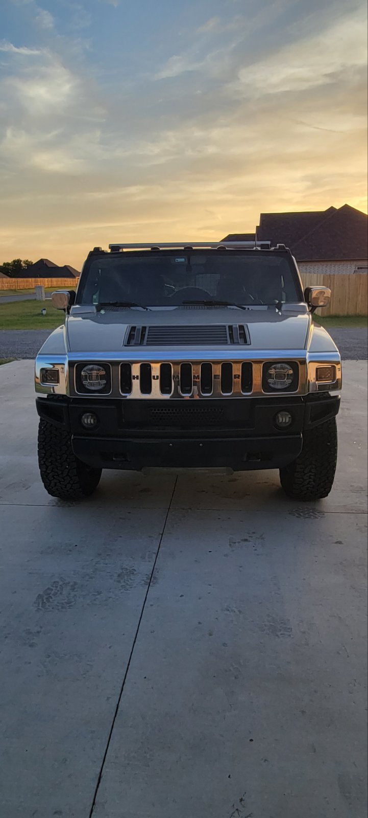 Used 2005 HUMMER H2 w/ Preferred Equipment Group AWD/4WD image 2