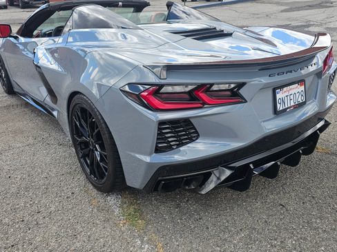 Used 2024 Chevrolet Corvette Stingray Preferred Conv w/ Z51 Performance Package image 9