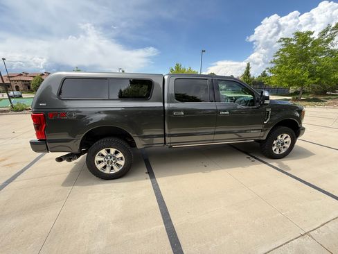 Used 2018 Ford F350 Platinum w/ Platinum Ultimate Package AWD/4WD image 9