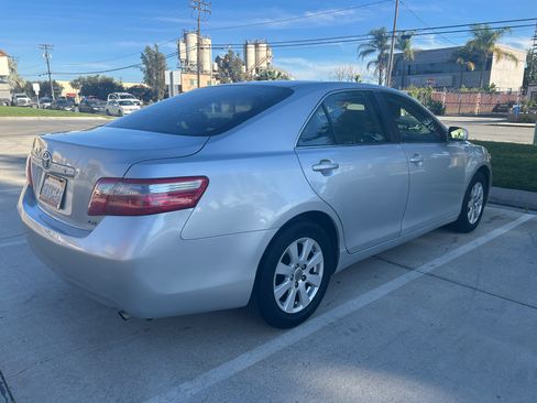 Used 2008 Toyota Camry LE image 6