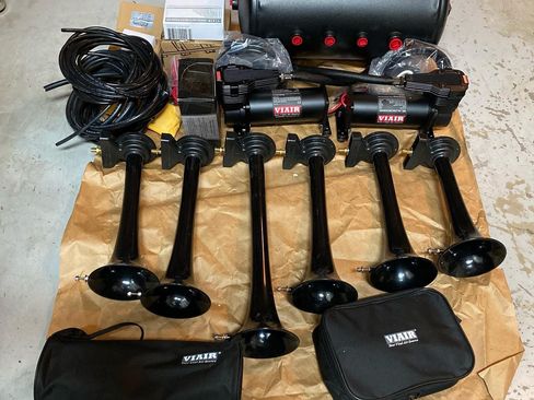 Used 2016 Ford F350 Platinum image 9