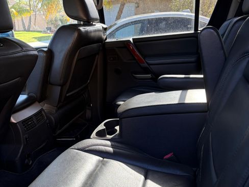 Used 2007 INFINITI QX56 2WD image 10