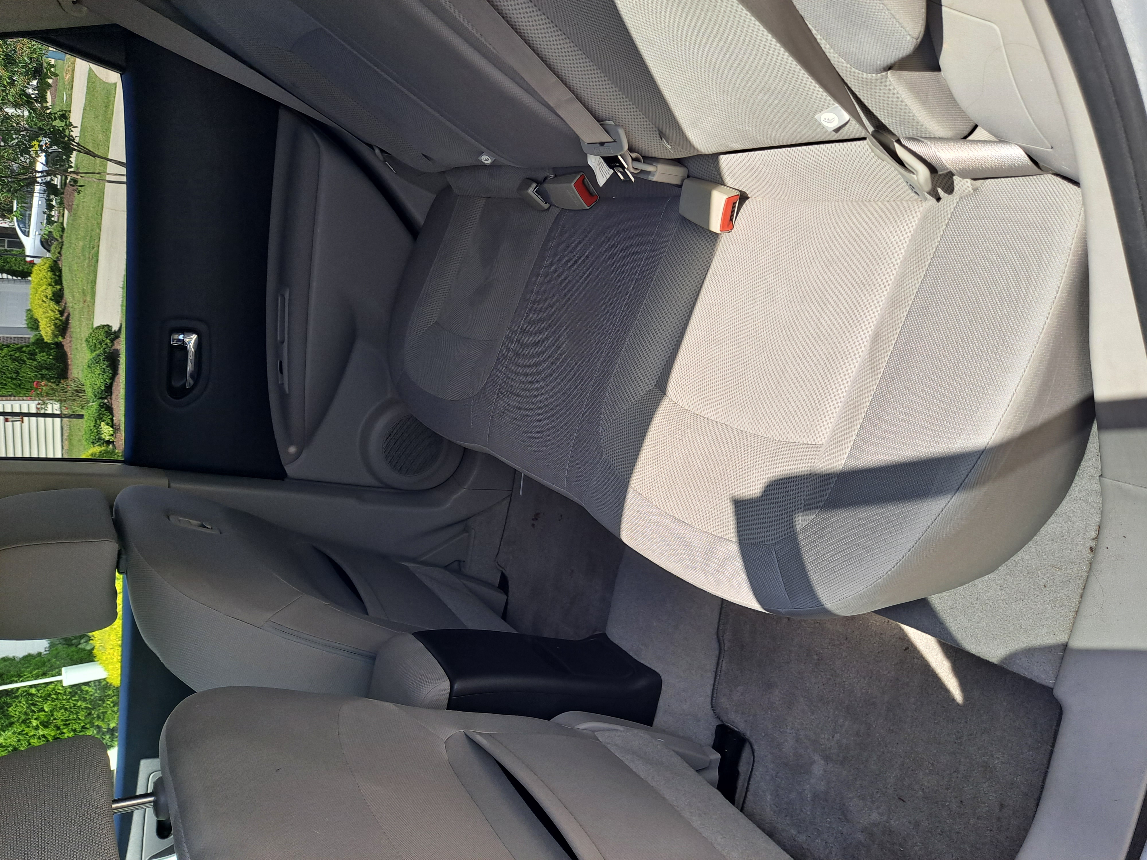Used 2013 Nissan Rogue S w/ Special Edition Pkg FWD image 4
