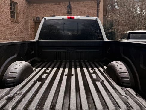 Used 2024 Ford F350 Lariat w/ Lariat Ultimate Package image 11