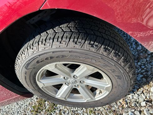 Used 2009 Toyota Highlander 2WD image 6