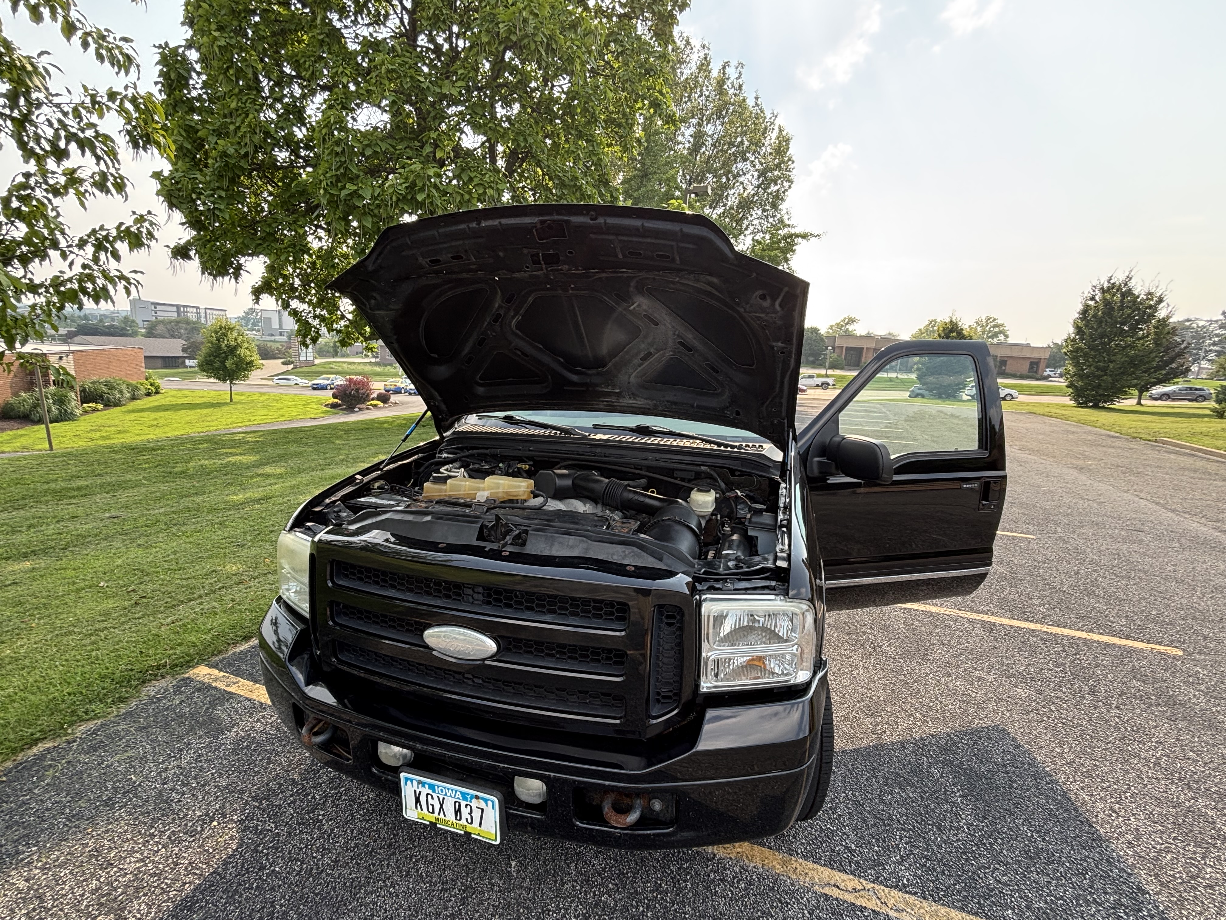 Used 2005 Ford Excursion Limited AWD/4WD image 15