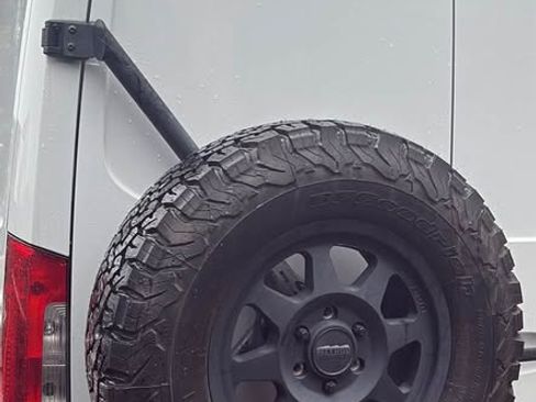 Used 2020 Mercedes-Benz Sprinter 2500 image 5