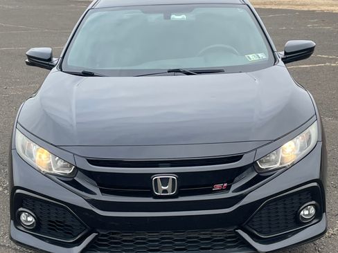 Used 2018 Honda Civic Si image 4