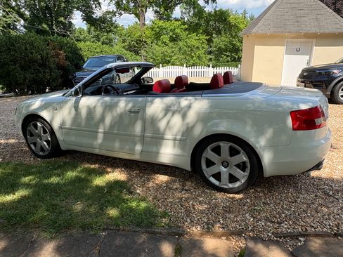Used 2005 Audi S4 Cabriolet image 5