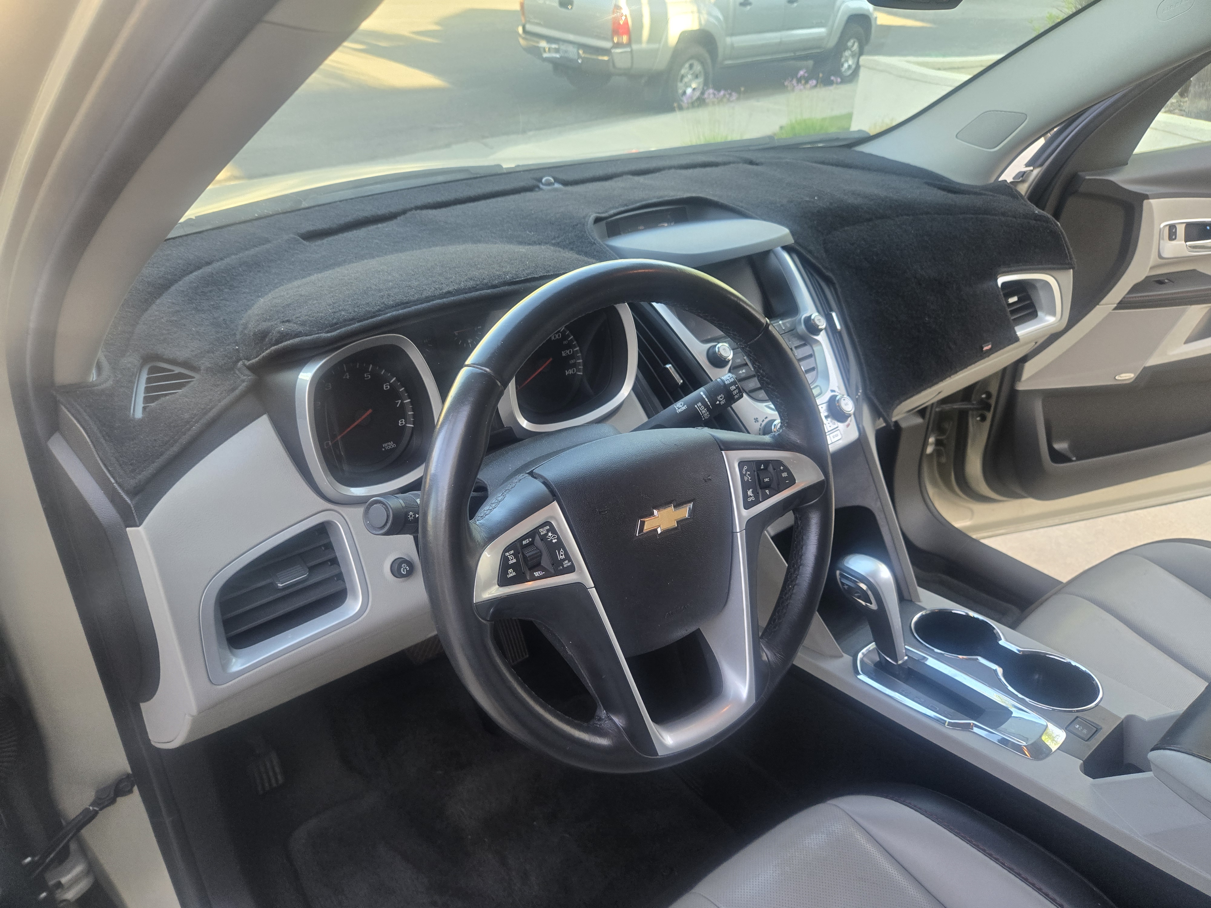 Used 2014 Chevrolet Equinox LTZ FWD image 22