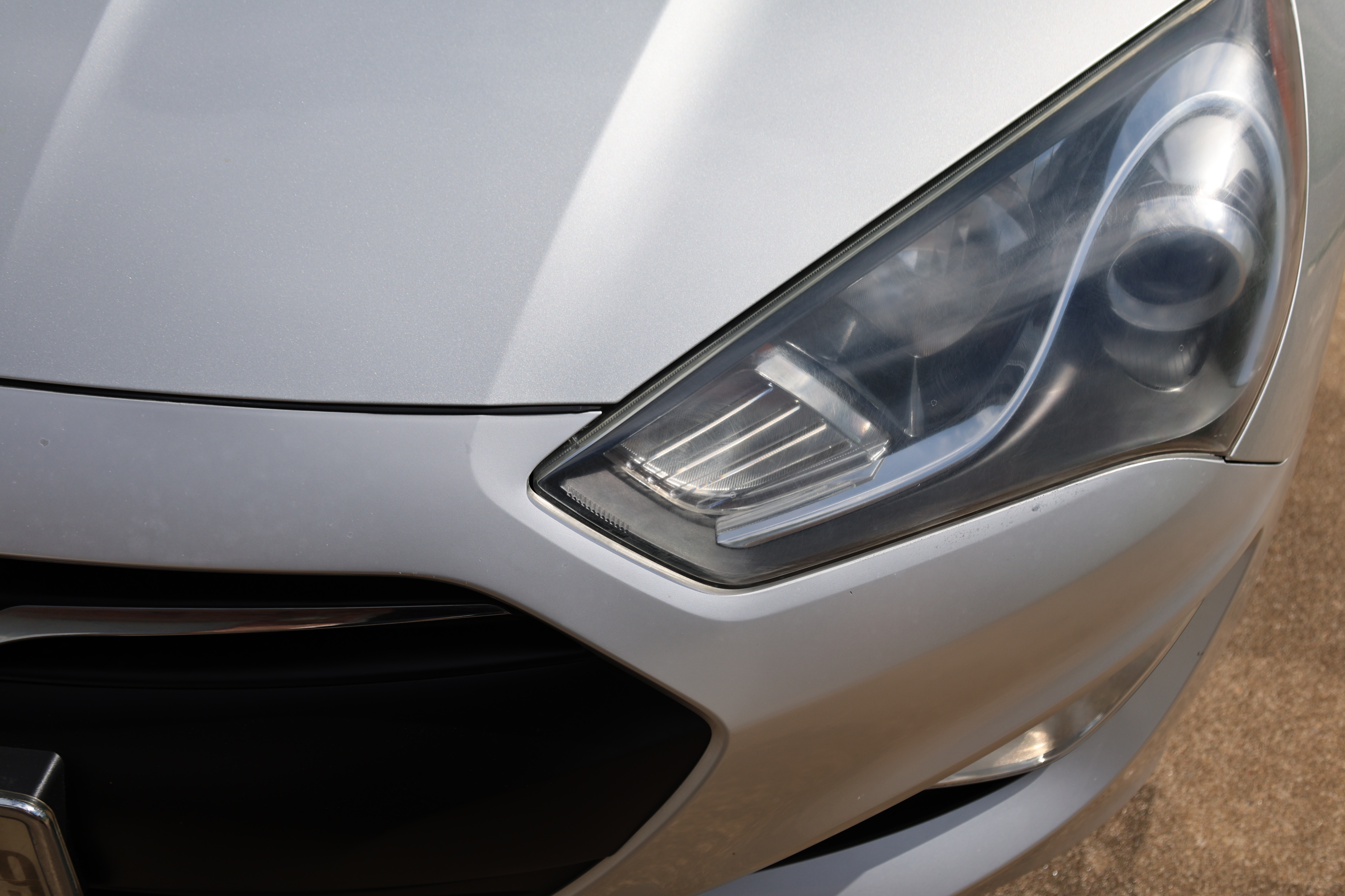 Used 2013 Hyundai Genesis 3.8 RWD image 17