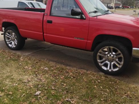 Used 1992 GMC Sierra 1500 4x4 Regular Cab image 2