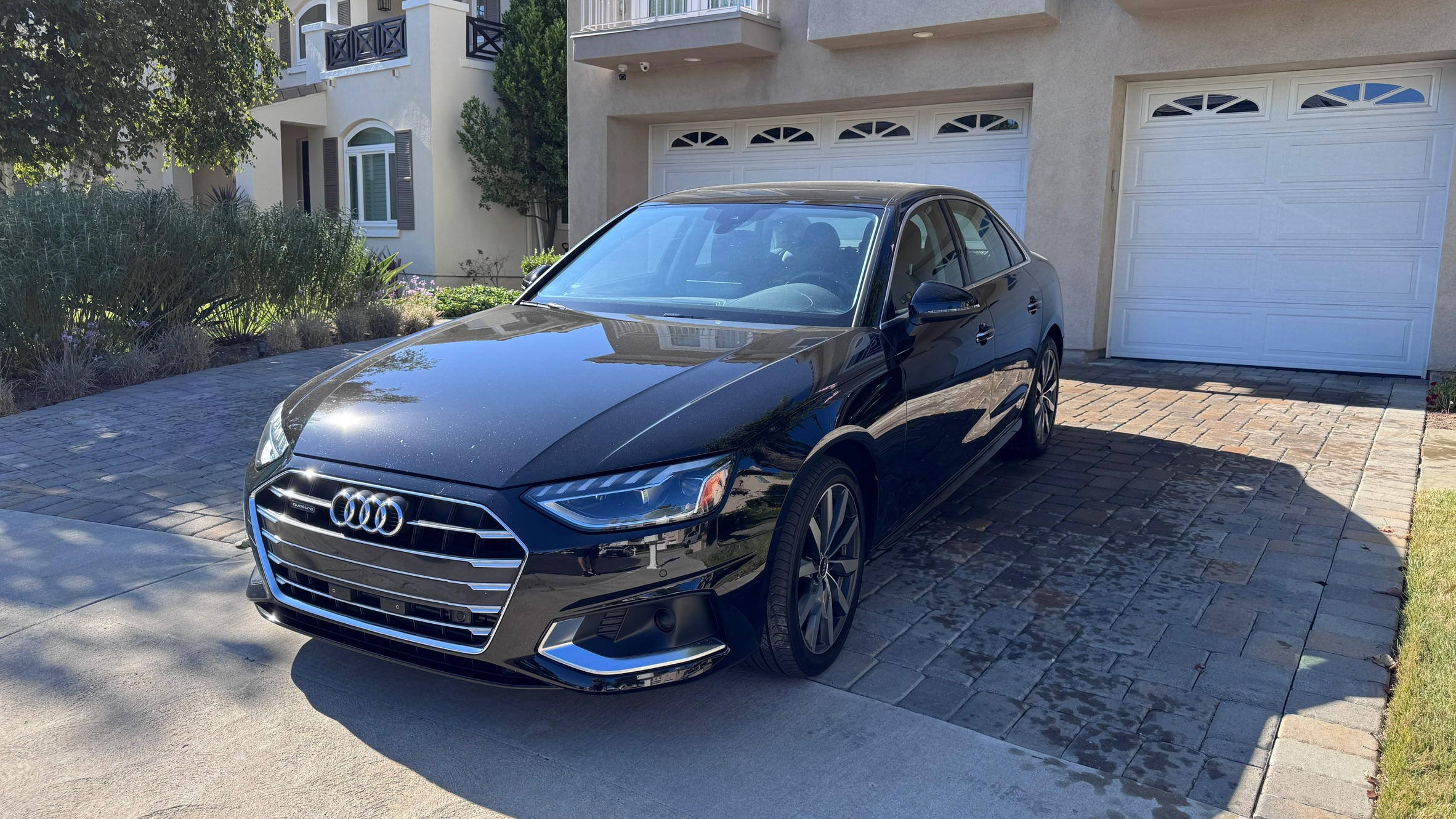 Used 2023 Audi A4 2.0T Premium w/ Convenience Package AWD/4WD image 1