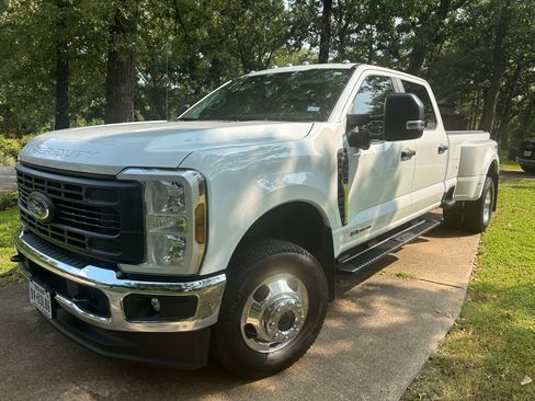 Used 2025 Ford F350 XL w/ 360-Degree Camera Package AWD/4WD image 18