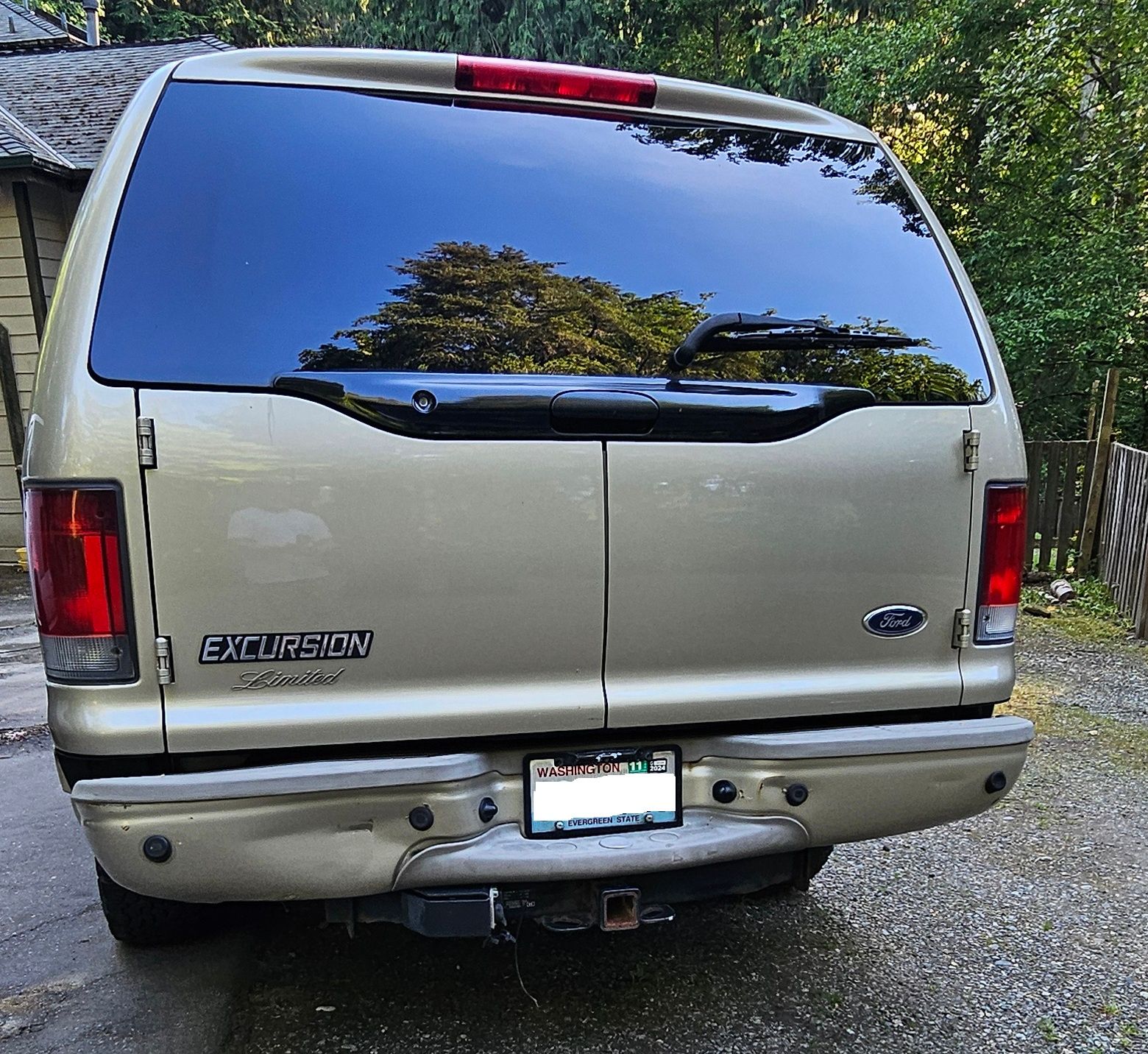 Used 2005 Ford Excursion Limited AWD/4WD image 8