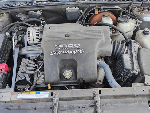 Used 2001 Buick Park Avenue Ultra w/ Gran Touring Pkg image 13