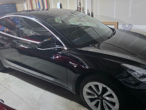Used 2020 Tesla Model 3 Standard Range Plus image 6