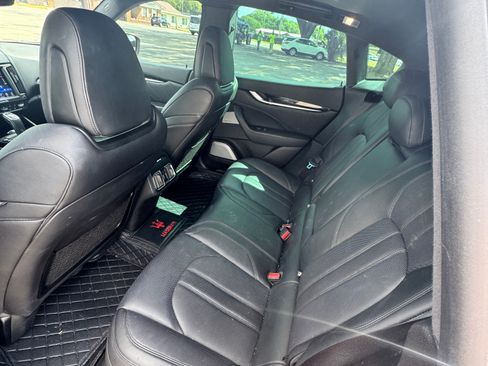 Used 2020 Maserati Levante S GranSport AWD/4WD image 5