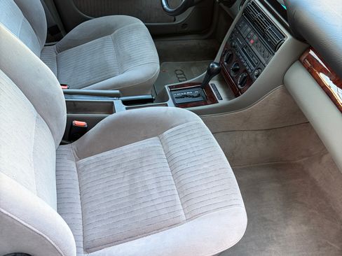 Used 1994 Audi 100 S FWD image 26