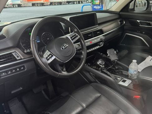 Used 2020 Kia Telluride EX w/ EX Premium Package image 20