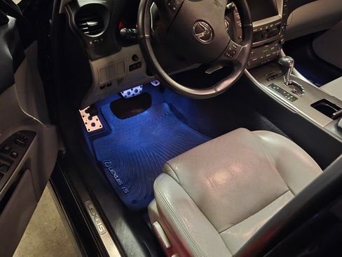 Used 2007 Lexus IS 350 image 20