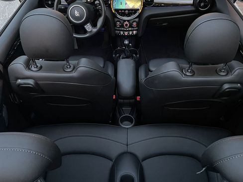 Used 2022 MINI Cooper S FWD image 6