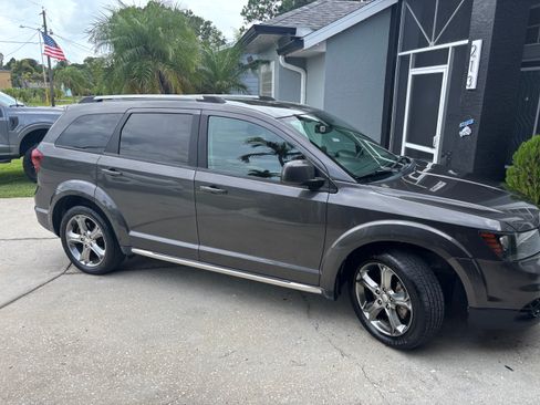 Used 2016 Dodge Journey Crossroad w/ Rear Seat Video Group I FWD image 8