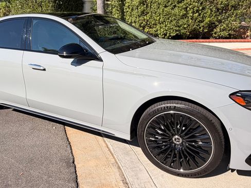 Used 2025 Mercedes-Benz E 450 4MATIC Sedan image 1