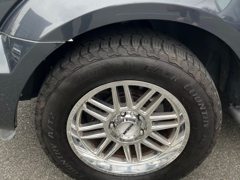 Used 2007 Dodge Durango SLT AWD/4WD image 8
