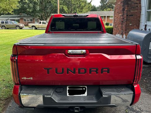 Used 2022 Toyota Tundra 1794 Edition AWD/4WD image 5