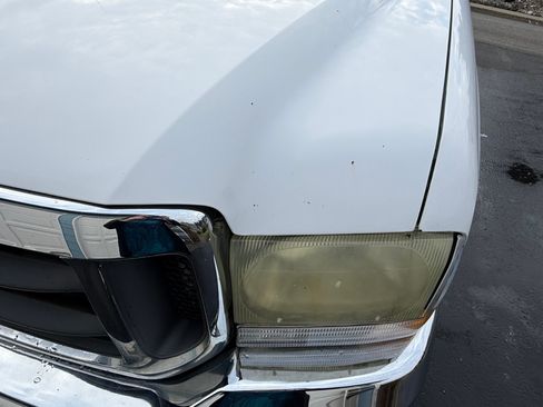 Used 2004 Ford F250 XLT image 13