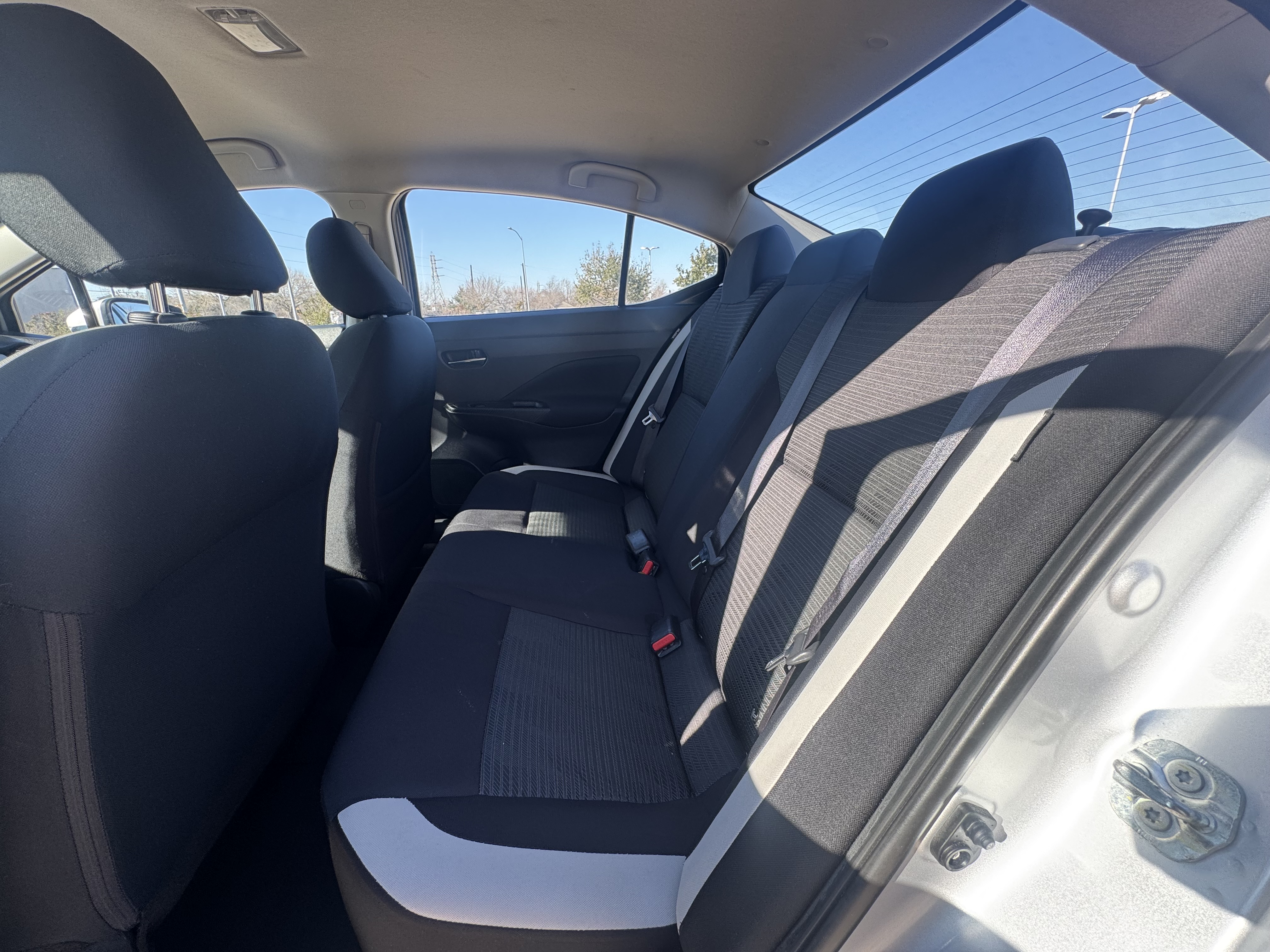 Used 2021 Nissan Versa SV FWD image 12