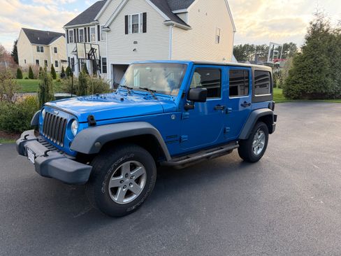 Used 2015 Jeep Wrangler Unlimited Sport w/ Quick Order Package 24S image 8