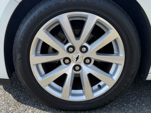 Used 2015 Chevrolet Malibu LTZ FWD image 28
