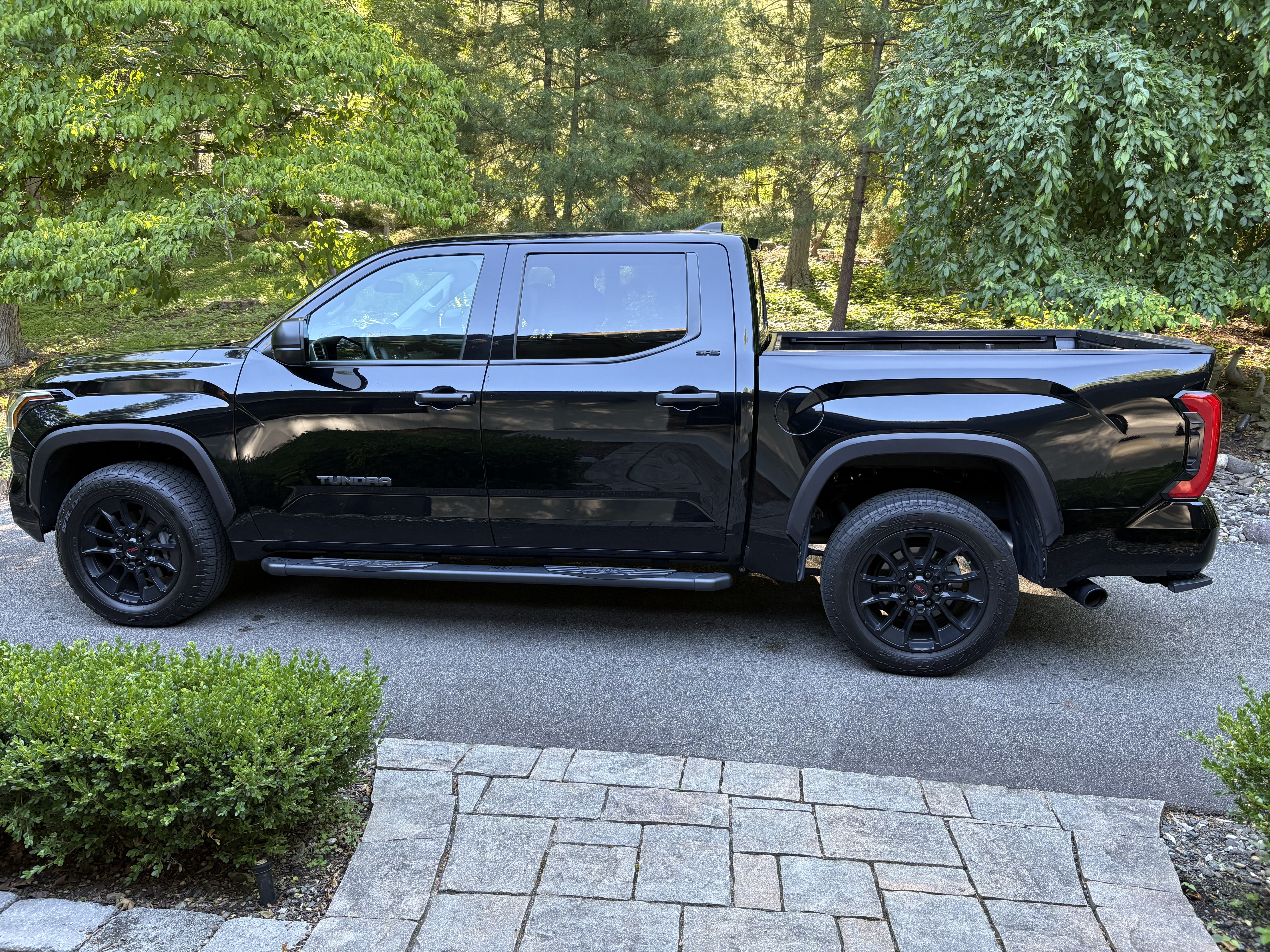 Used 2024 Toyota Tundra SR5 AWD/4WD image 2