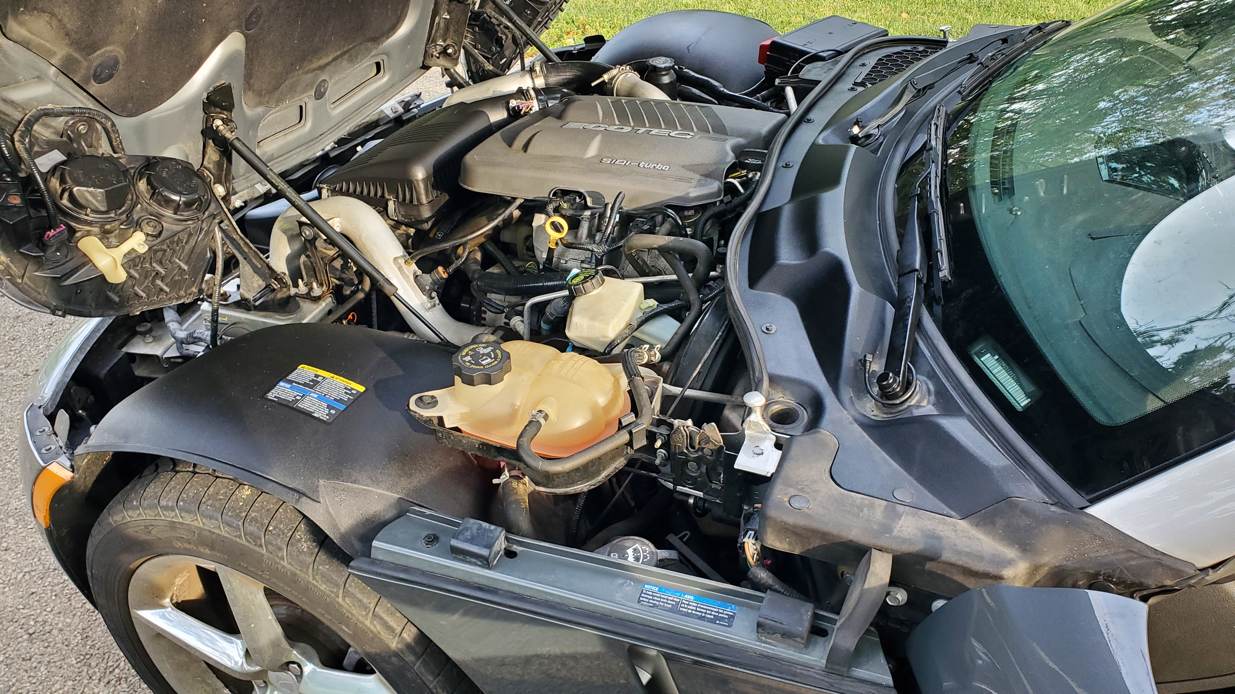 Used 2008 Saturn Sky Red Line RWD image 12