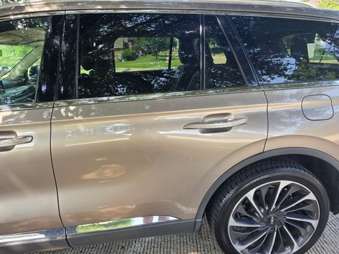 Used 2020 Lincoln Aviator Reserve w/ Equipment Group 202A AWD/4WD image 13