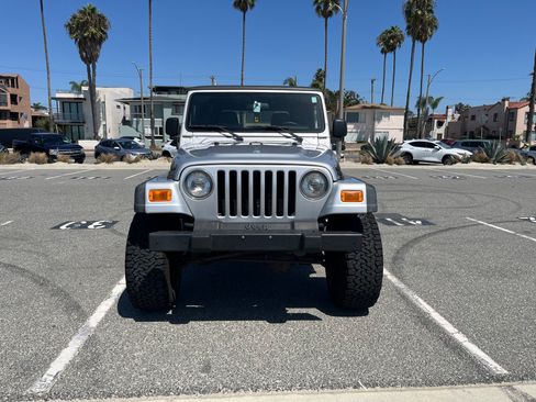 Used 2006 Jeep Wrangler X AWD/4WD image 6